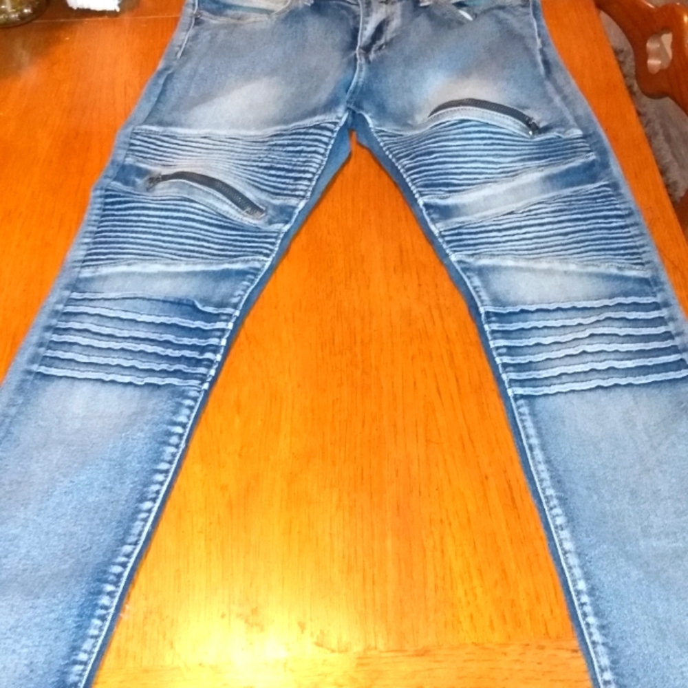 F.U.S.A.I. Jeans boys size 12 skinny